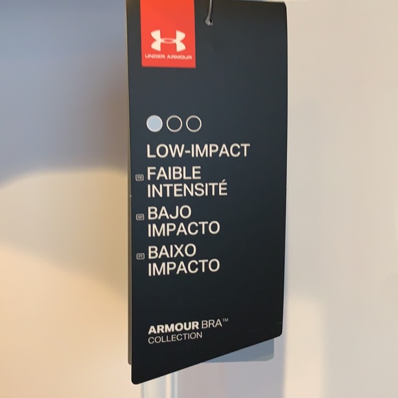 NWT. Under Armour sports bra. Medium. Purple/blk - Picture 3 of 8